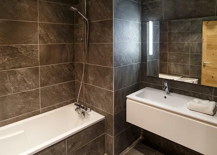 Great Lesporting - Ae 303 * موجوف